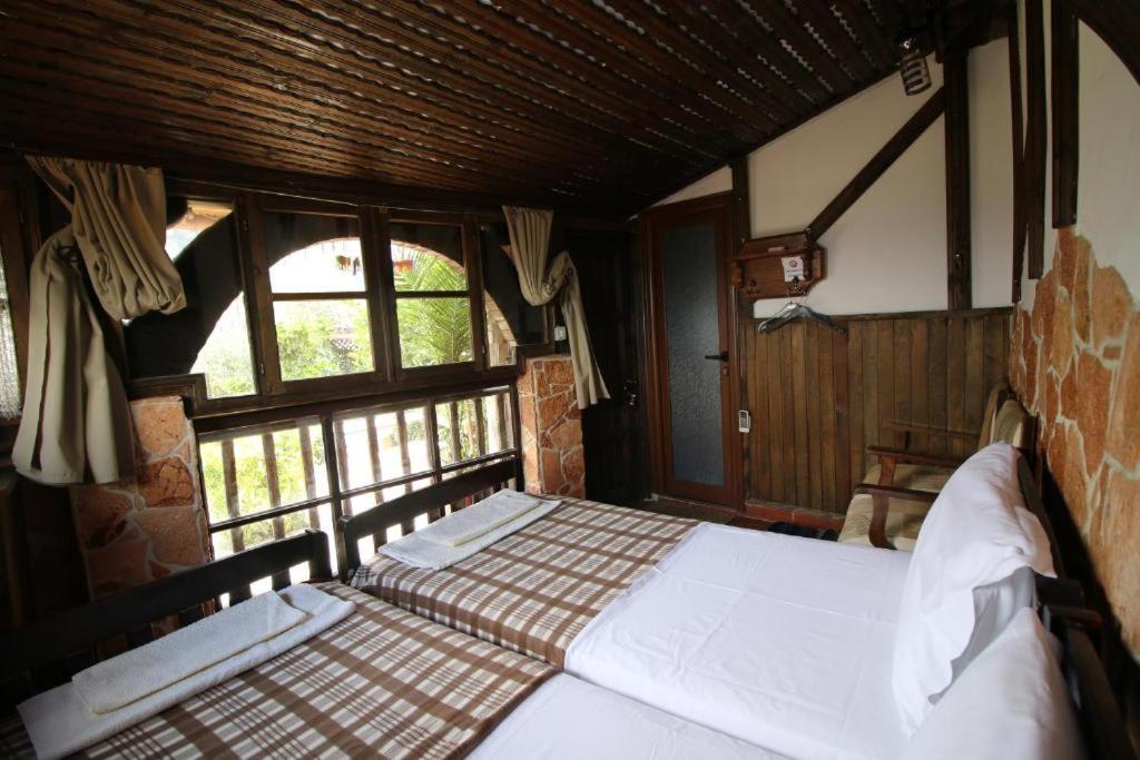 Hotel Nasho Vruho เบราท ภายนอก รูปภาพ
